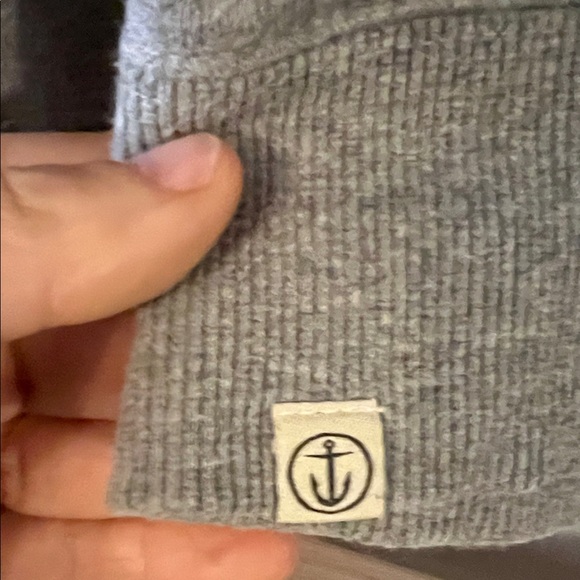 Captain Fin Gray Sweatshirt with Anchor Logo - Picture 5 of 5